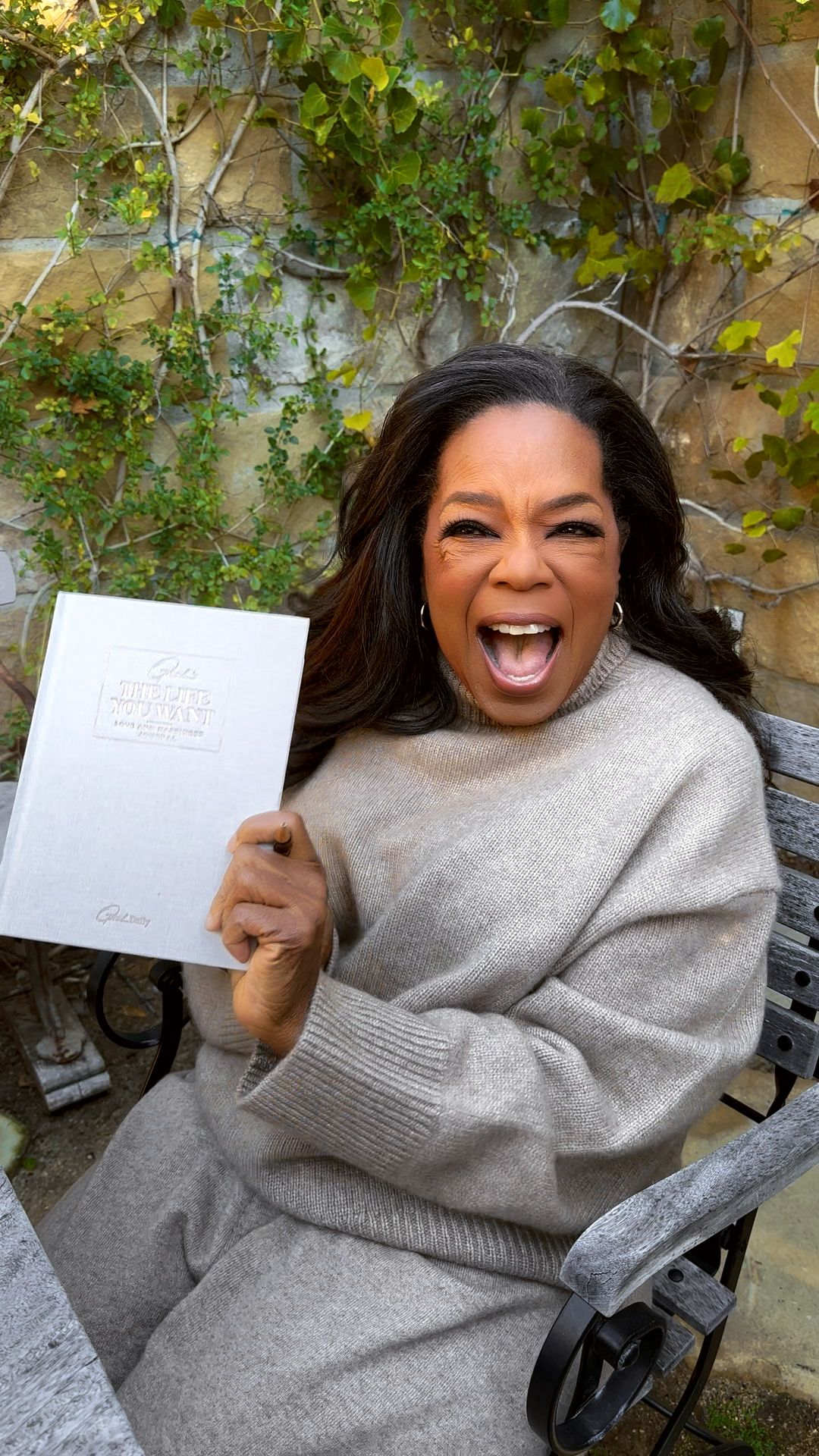 preview for Oprah Talks About The Life You Want Love and Happiness Journal